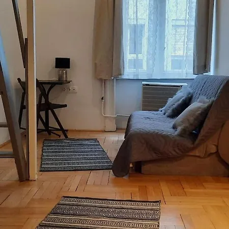 Apartment Downtown